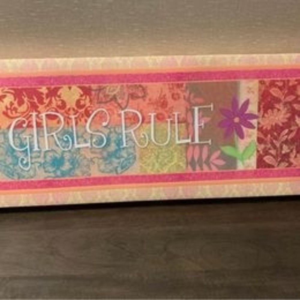 girls rule sign